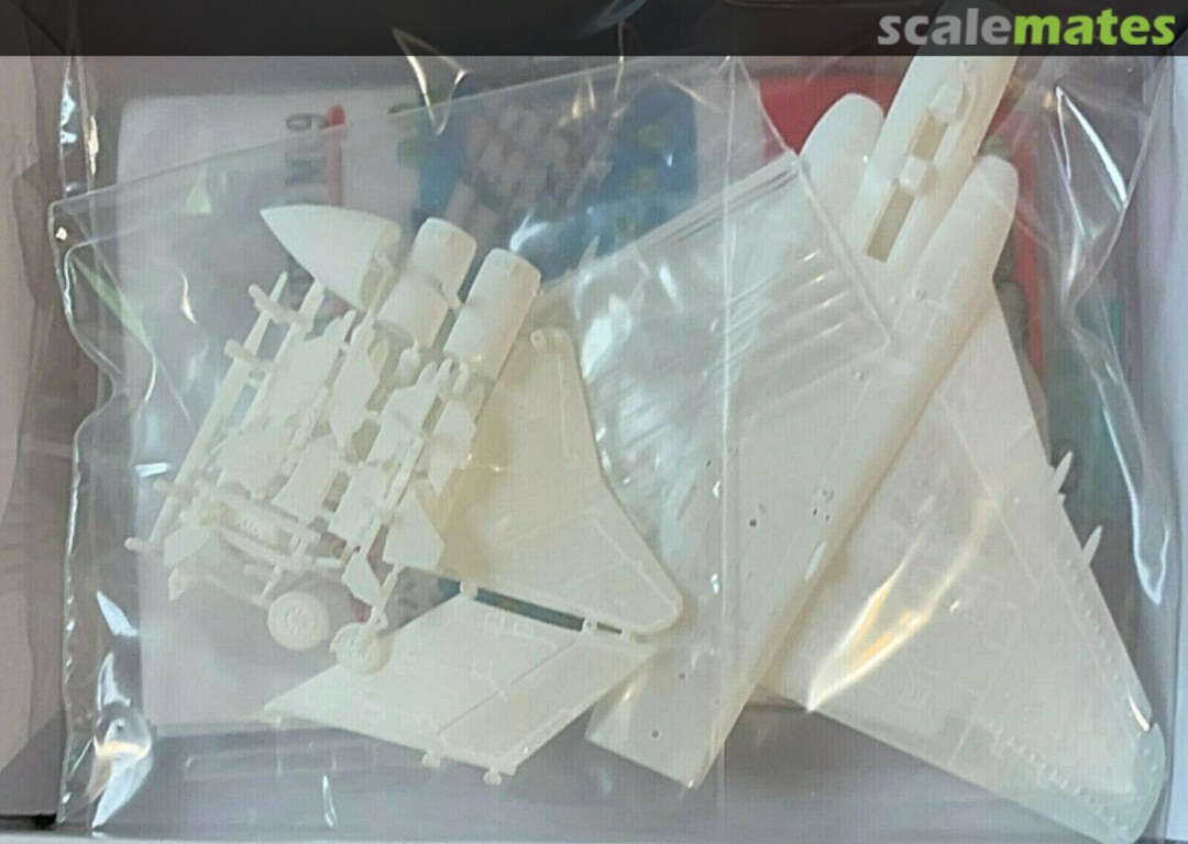 Contents 144020 Gloster Javelin Mk.9 15-039 Triple Nuts