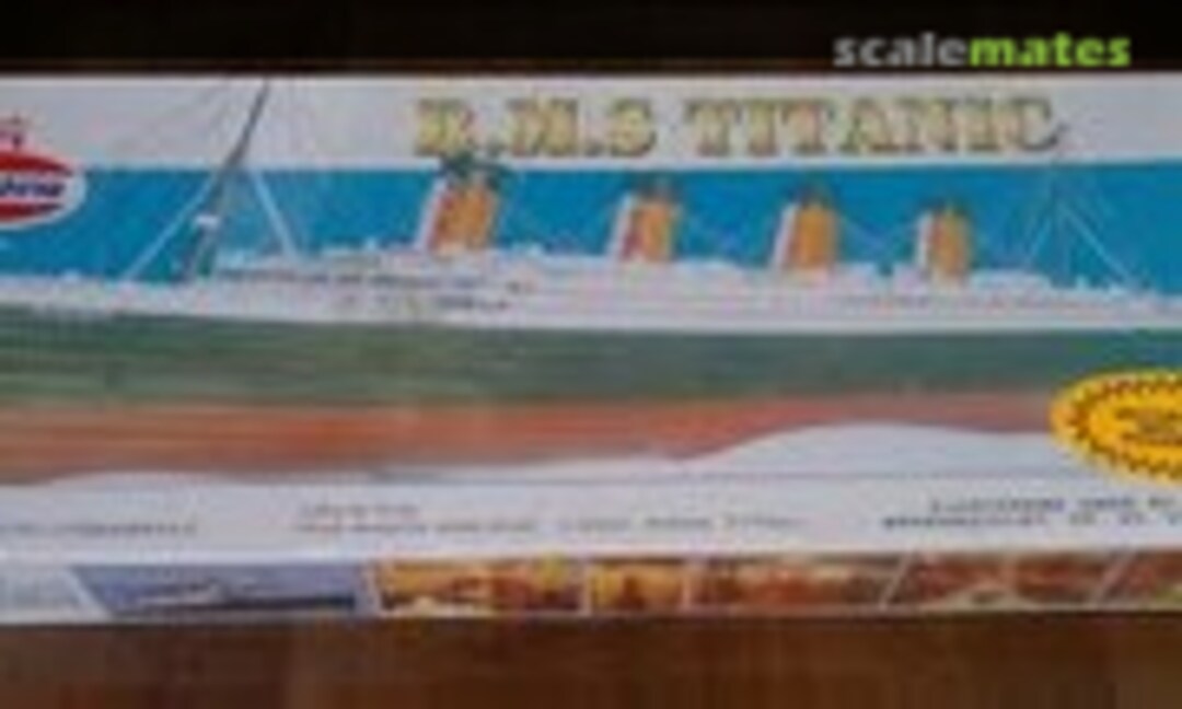 1:720 R.M.S. Titanic (Lodela DF054)