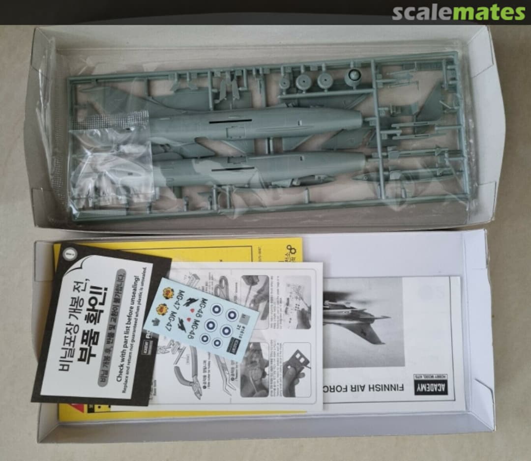 Contents MiG-21 Fishbed 1618 Academy Contents MiG-21 Fishbed 1618 Academy