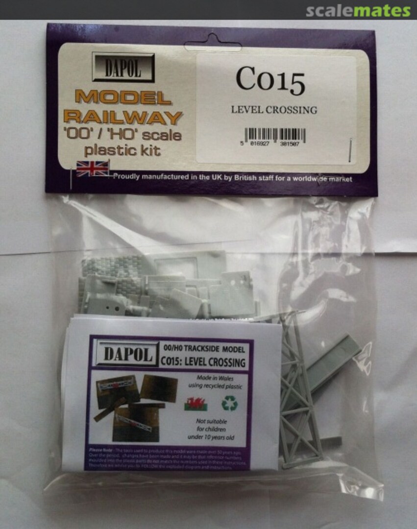 Boxart Level Crossing C15 Dapol Boxart Level Crossing C15 Dapol