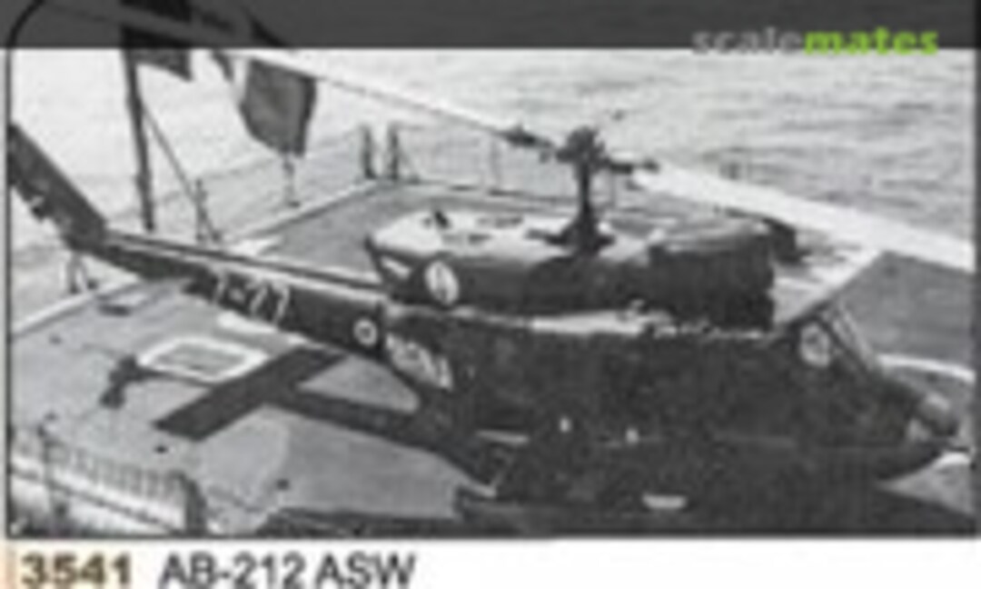 AB-212 Anti Sub Helicopter (Dragon 3541)