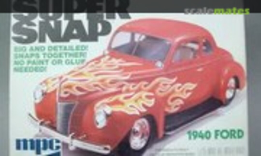 1:25 1940 Ford (MPC 1-3302)