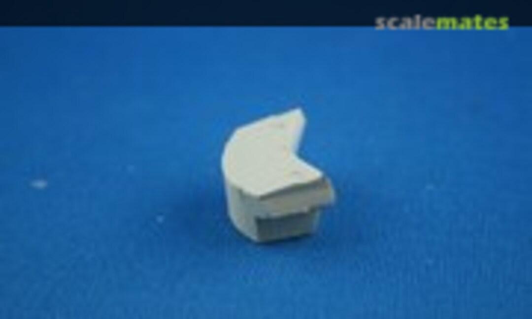 1:48 Storadage box for Panzer III and IV (Nordwind NWC 011) NWC 011