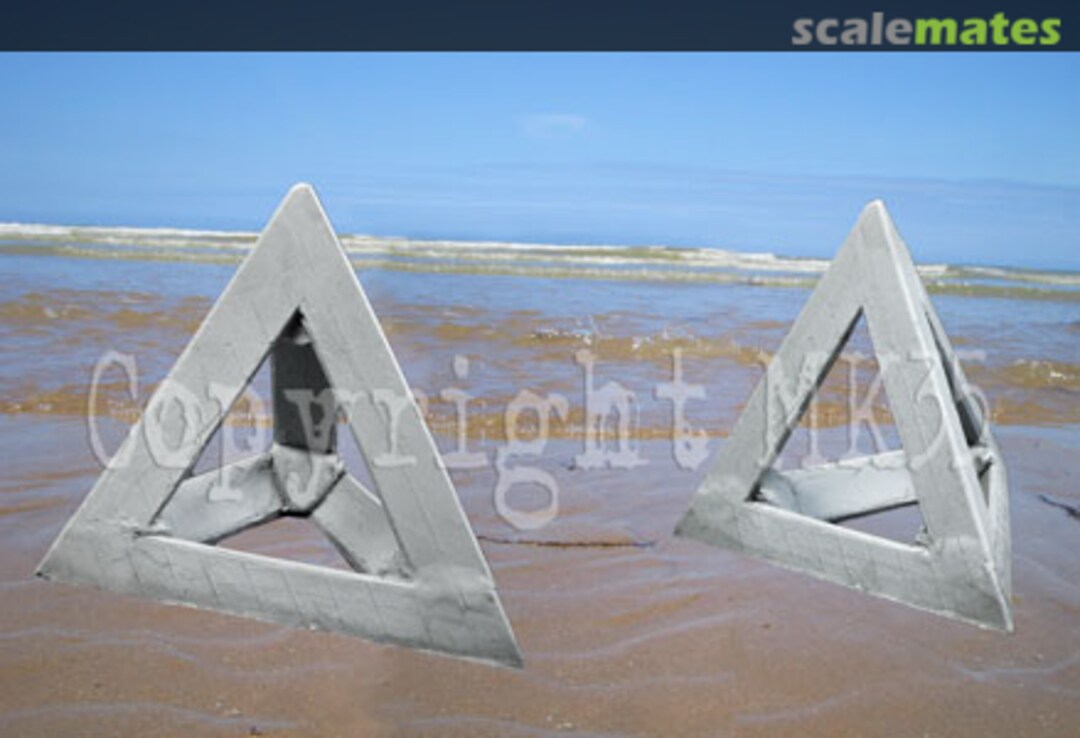 Boxart Tall Concrete Tetrahedres (2 Pcs.) A099 MK35 Boxart Tall Concrete Tetrahedres (2 Pcs.) A099 MK35
