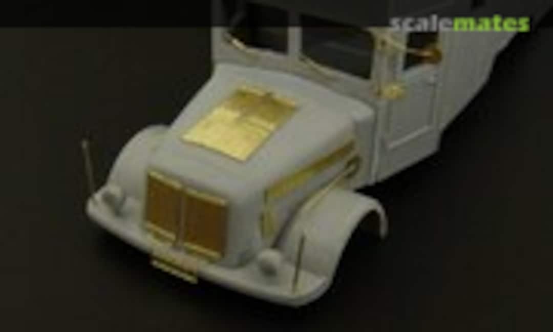 1:87 TATRA 111 (Hauler HLR87128) HLR87128