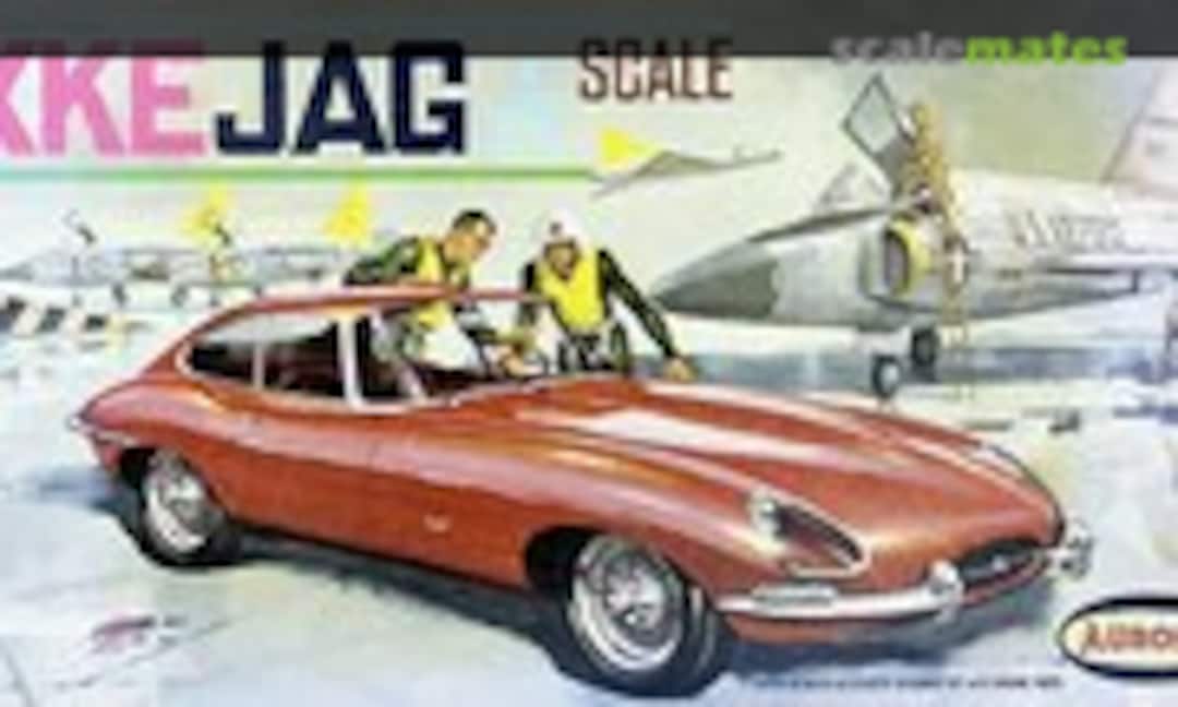 1:25 XKE Jag (Aurora 566)