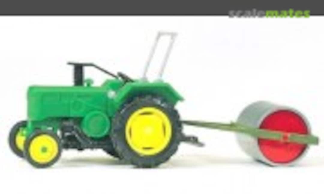 Farm Tractor with Roller (Preiser 17929)