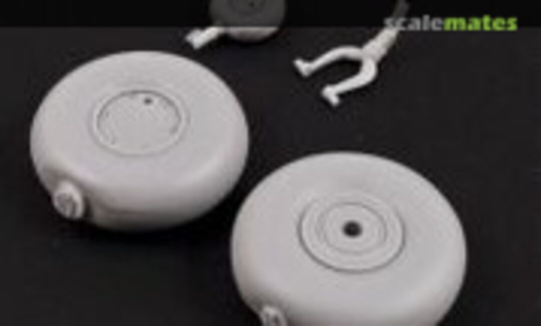 1:32 Swordfish Weighted Wheels (with tread) (MasterCasters MST32043) MST32043