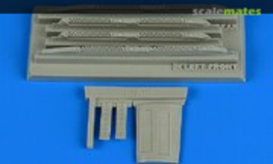 1:48 Su-17/22 M3/M4 Fitter K fully loaded chaff/flare dispensers (Aires 4737) 4737