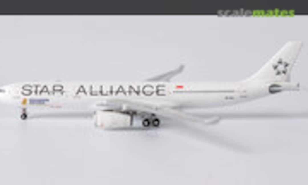 1:400 Singapore Airlines Airbus A330-300 9V-STU &quot;Star Alliance&quot; (NG Models 62003)