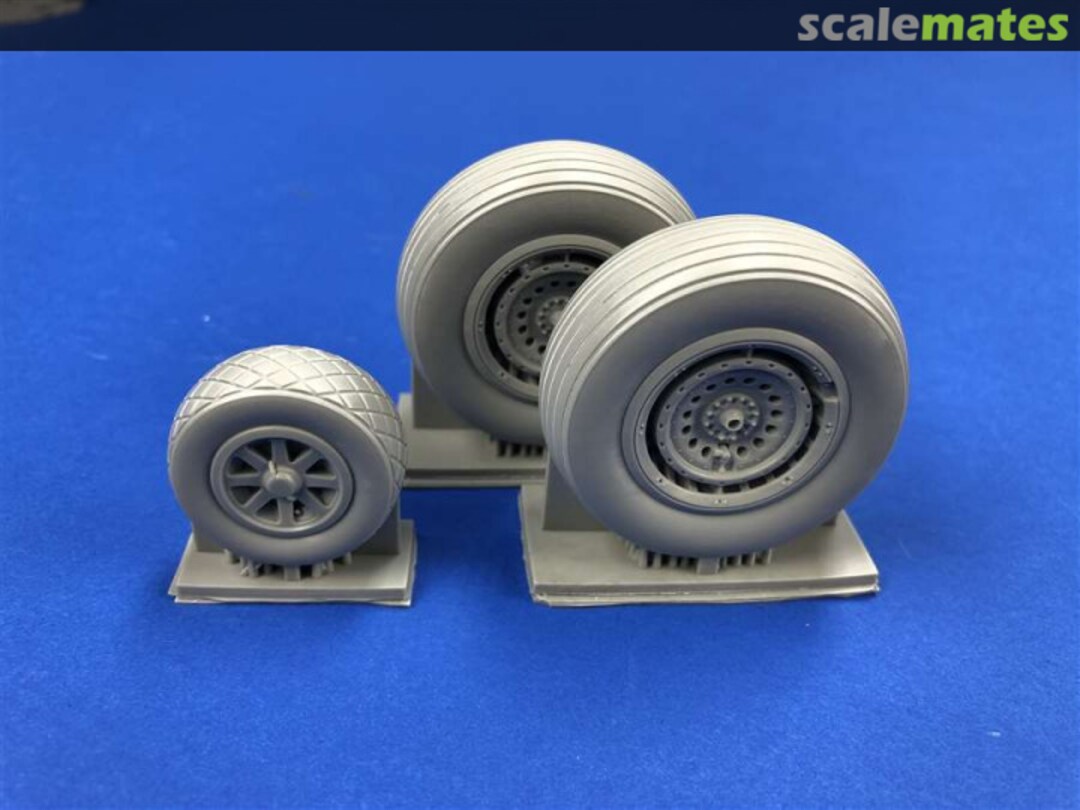 Boxart Consolidated B-24 Liberator wheel set spoked version TDP48218 True Details Boxart Consolidated B-24 Liberator wheel set spoked version TDP48218 True Details