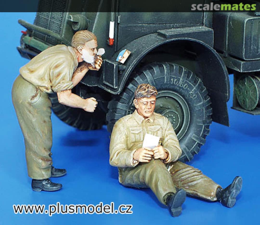 Boxart British Soldiers, WWII - Shaving & Resting 158 PlusModel Boxart British Soldiers, WWII - Shaving & Resting 158 PlusModel