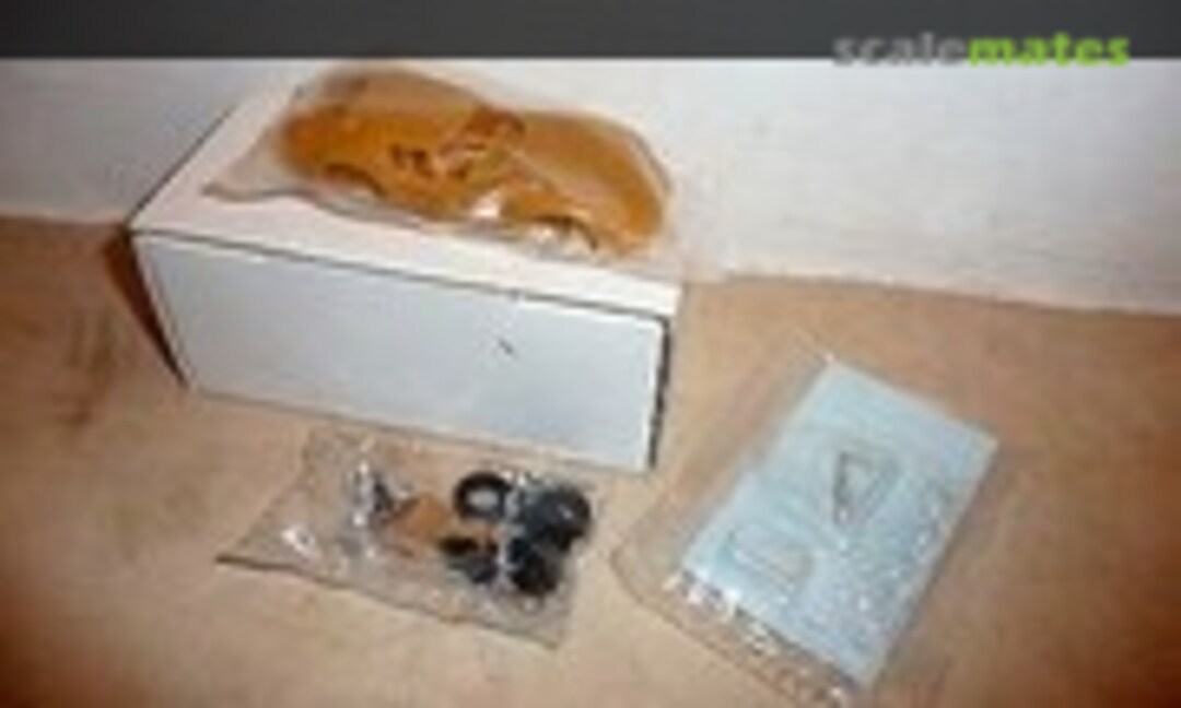 1:43 Maserati Tipo 151/3 #002 (Remember )