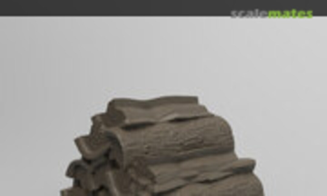 1:35 Firewood Stack (MAiM MAIM35517) MAIM35517
