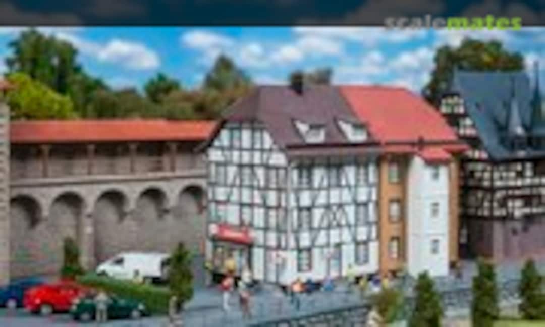 1:87 Burg-Apotheke (Faller 191711)