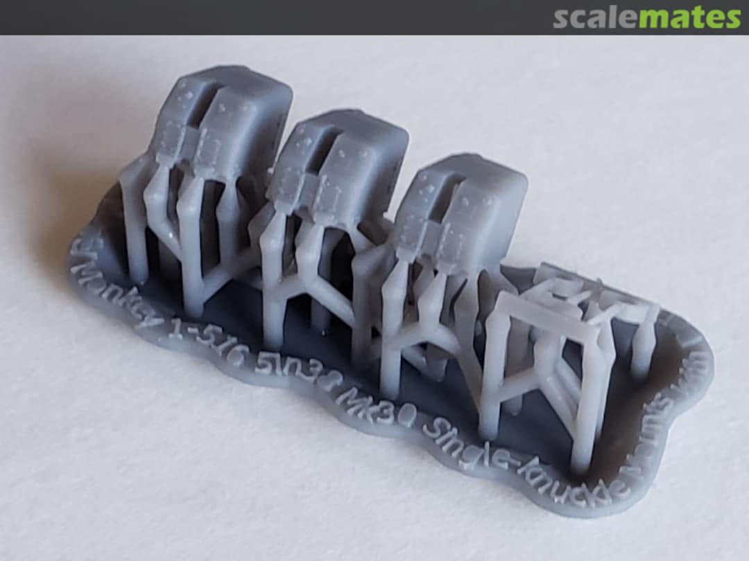 Boxart 5"/38 cal. "Single Knuckle" Mounts, set of 3 (Mk.30 single) MM516-5inSingleKnuck Model Monkey Boxart 5"/38 cal. "Single Knuckle" Mounts, set of 3 (Mk.30 single) MM516-5inSingleKnuck Model Monkey