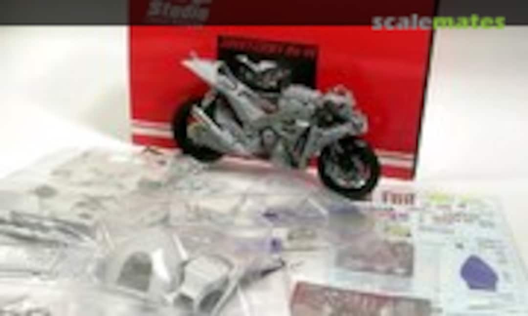 1:12 Yamaha YZR-M1 (Top Studio MD29006) MD29006