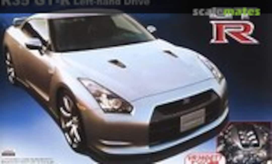 1:24 Nissan R35 GT-R (Aoshima 044612)