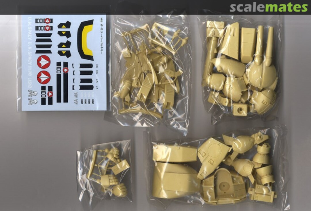 Contents VF-1S Super Valkyrie MB-23 Metalbox Contents VF-1S Super Valkyrie MB-23 Metalbox