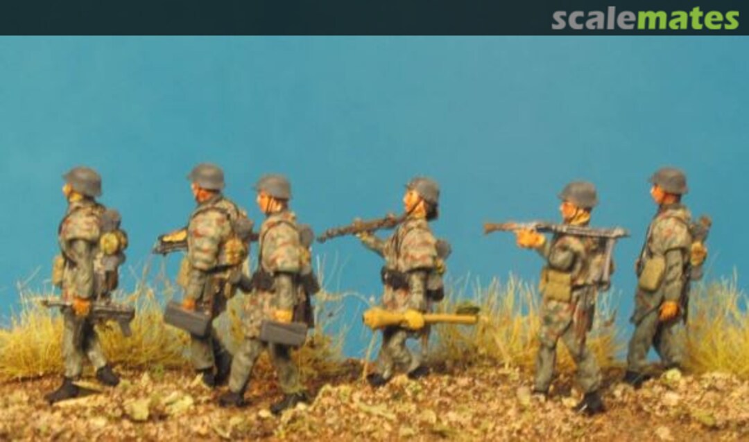 Boxart Ardennen 1944 - Grenadier with Zeltbahn GF WW2 - 041 Germania Figuren Boxart Ardennen 1944 - Grenadier with Zeltbahn GF WW2 - 041 Germania Figuren
