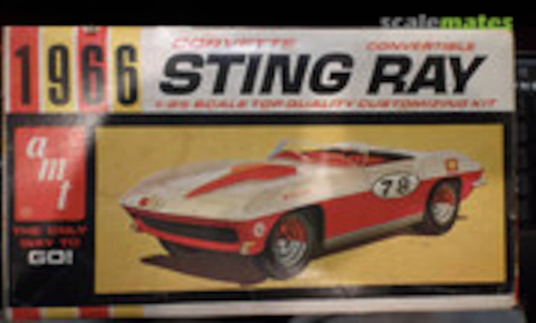 1:25 1966 Sting Ray (AMT 6916-150)