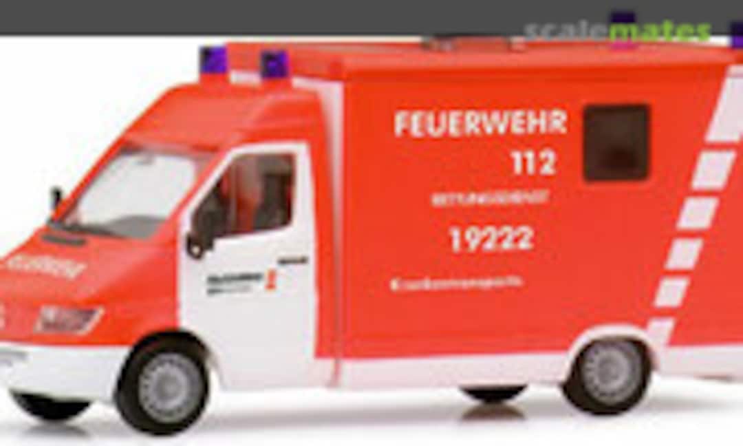 1:87 Mercedes Benz Sprinter Strobel Feuerwehr RTW (Herpa 044387)