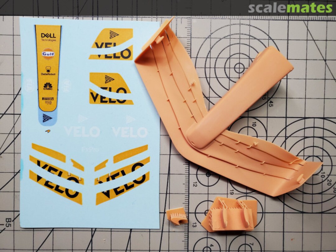 Contents McLaren MCL36 Front Wing PM0202 PhylModel