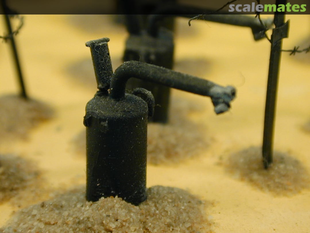 Boxart AFmW42 Fortress Flamethrowers & 32 Tellermines FF76006 Accurate Armour