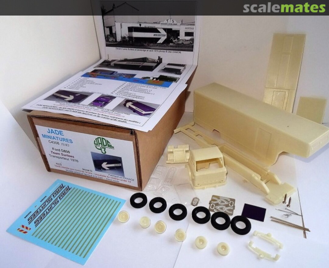 Boxart Ford D800 Transporter "Team Surtees" C4308 Jade 43 Boxart Ford D800 Transporter "Team Surtees" C4308 Jade 43