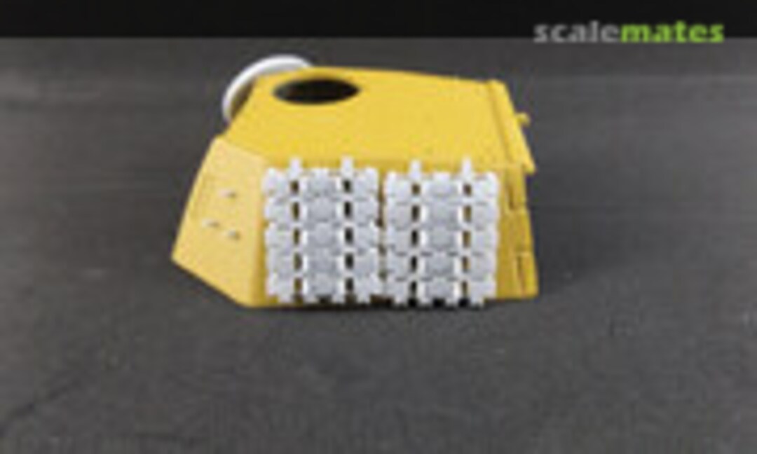 1:35 Turret-Mounted Spare Track & Hangers for Panther (The New TMD 35-5132) 35-5132