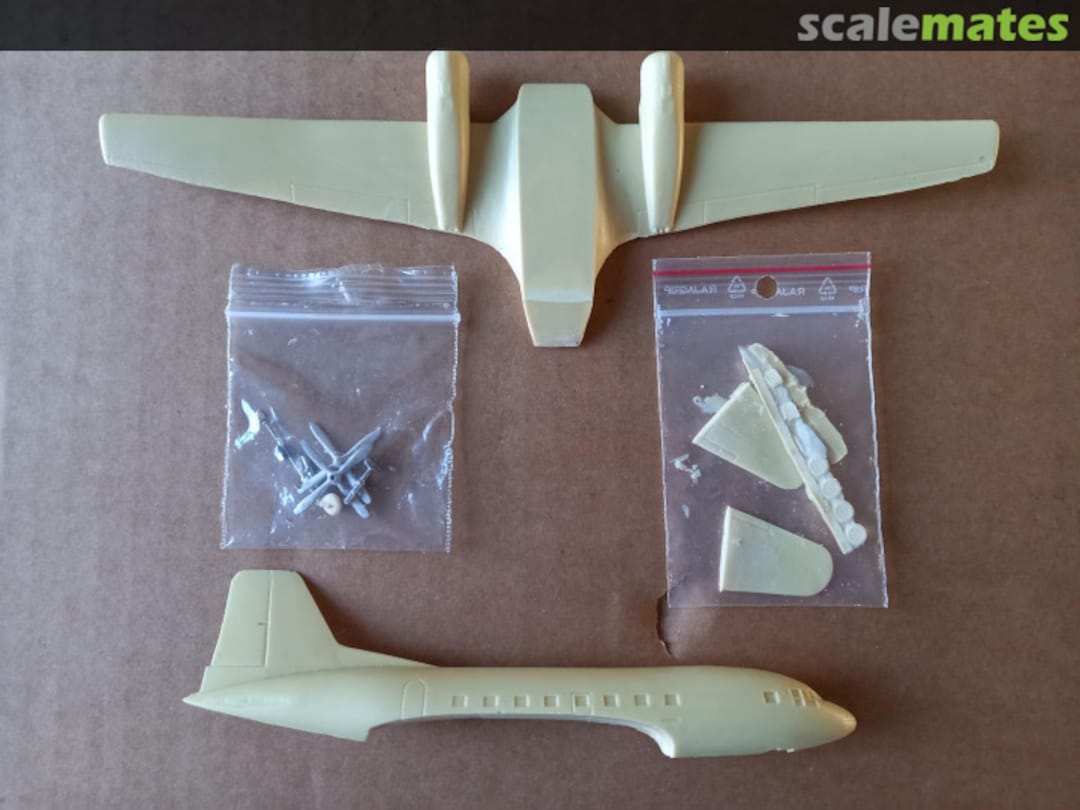 Contents Interflug - Ilyushin 14 FR14053 F-RSIN Contents Interflug - Ilyushin 14 FR14053 F-RSIN