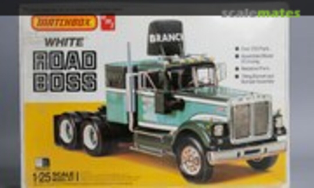 1:25 White Road Boss (Matchbox/AMT PK-6115) PK-6115
