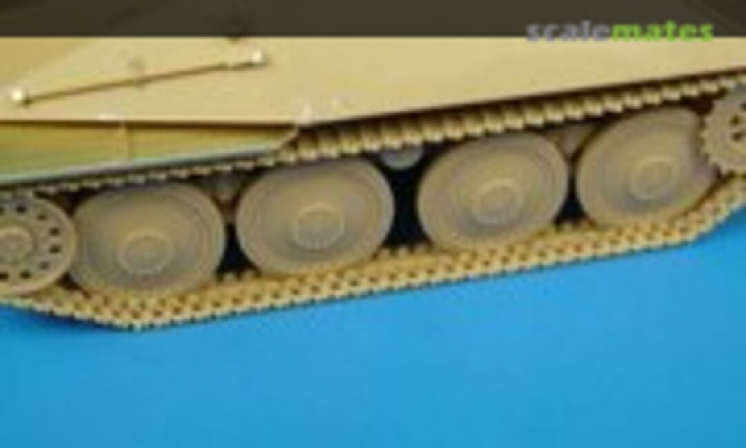 1:48 Hetzer Fenders (Hauler HLX48021) HLX48021