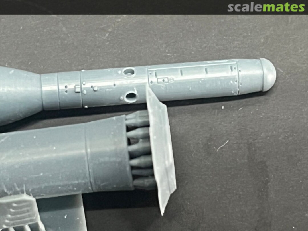 Boxart GBU-28 Paveway III w/ seeker head cover (F-15E) 48246 Phase Hangar Resin Boxart GBU-28 Paveway III w/ seeker head cover (F-15E) 48246 Phase Hangar Resin