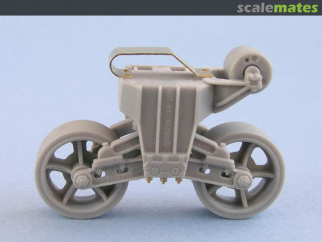 Boxart Sherman Brass Skids with Nuts & Bolts LM60005 LionMarc Boxart Sherman Brass Skids with Nuts & Bolts LM60005 LionMarc