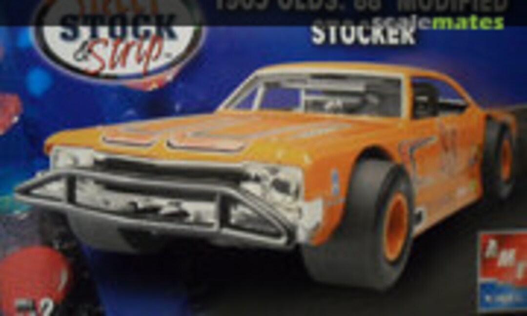 1:25 1965 Olds 88 Modified Stocker (AMT/ERTL 38533) 38533