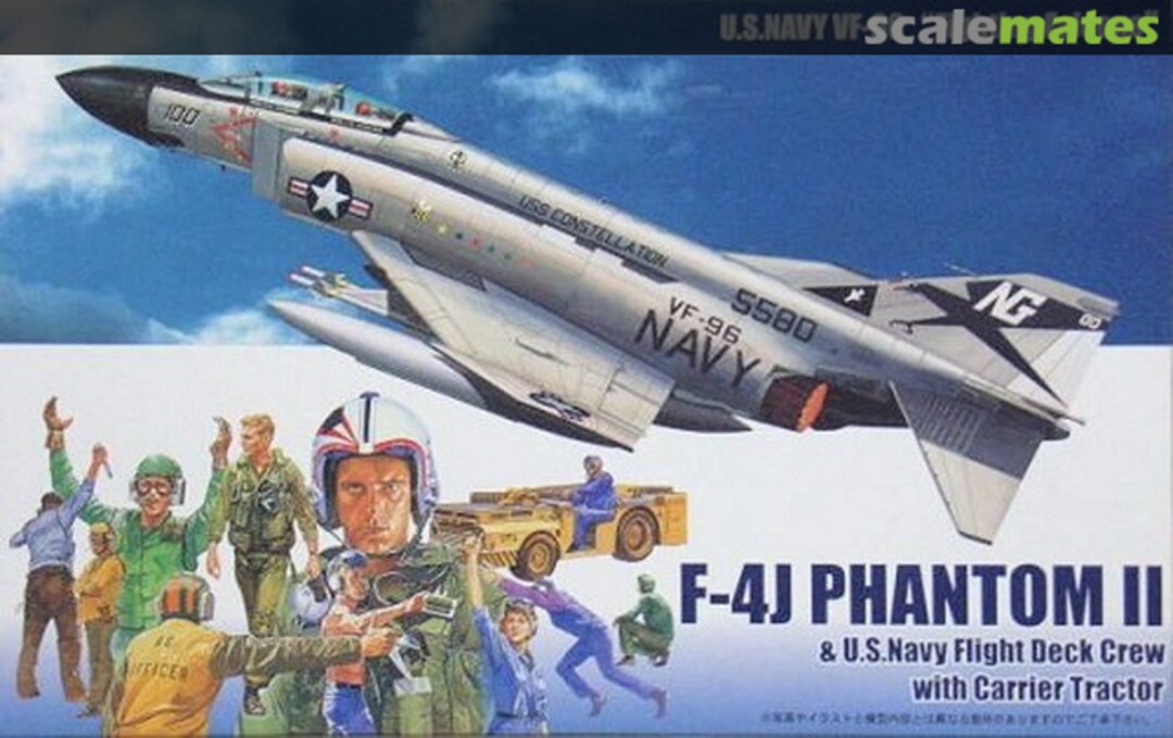 Boxart F4J Phantom II & U.S. Navy Flight Deck Crew with Carrier Tractor 72187 Fujimi