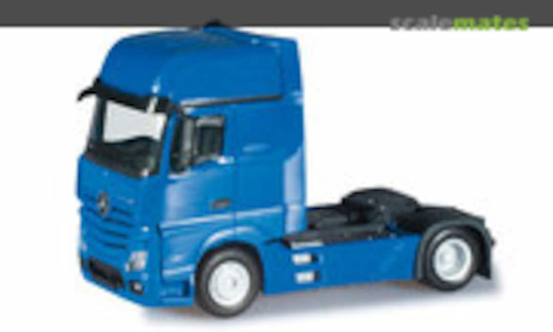 Mercedes-Benz Actros Gigaspace rigid tractor, signal blue (Herpa 159173-004)