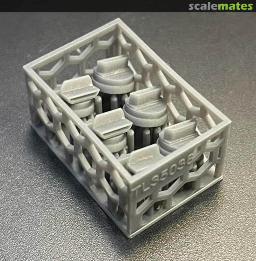 Contents Soviet GAZ-66 Blackout Mask for Headlights TL35038 GE Models Contents Soviet GAZ-66 Blackout Mask for Headlights TL35038 GE Models