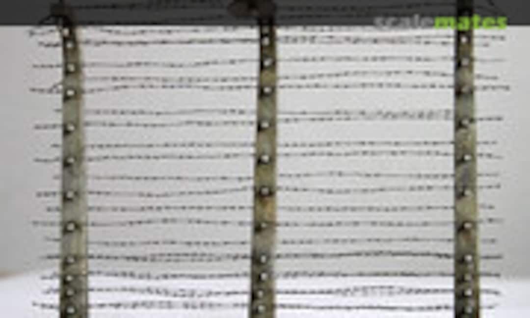 1:35 Barbed wire fence (PlusModel 358) 358