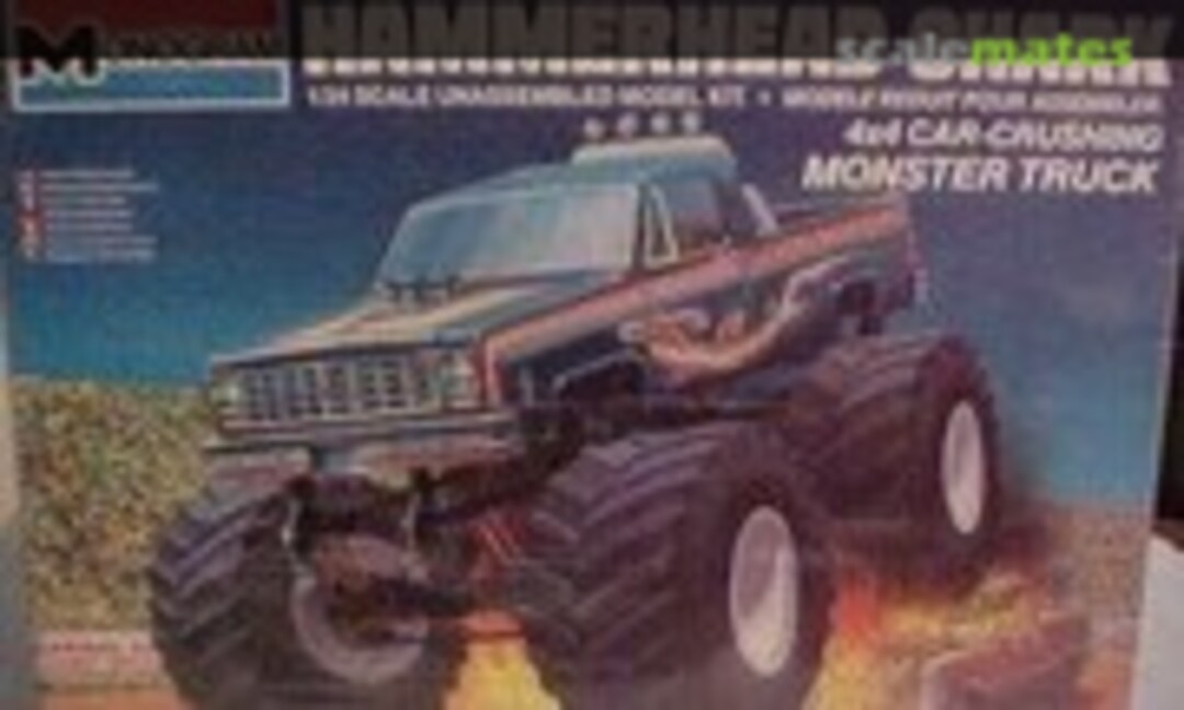 1:24 HAMMERHEAD SHARK (Monogram 2421) 2421