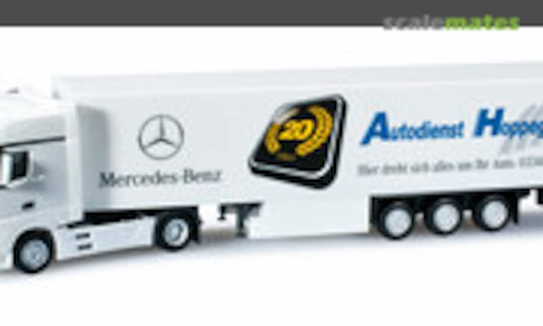 Mercedes-Benz Actros Giga Koffer-Sattelzug &quot;Hoppegarten&quot; (Herpa 904247)