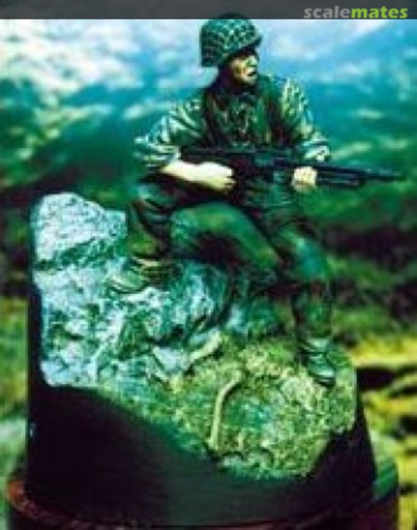 Boxart SS Machine Gunner with Base 35310 Warriors