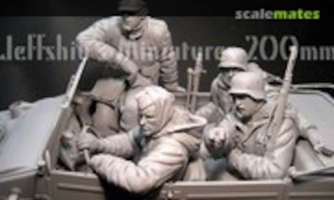 200mm WWII German Kubelwagen crew 'Totenkopf' 1943-44 (Jeffshiu's Miniatures JS200015)