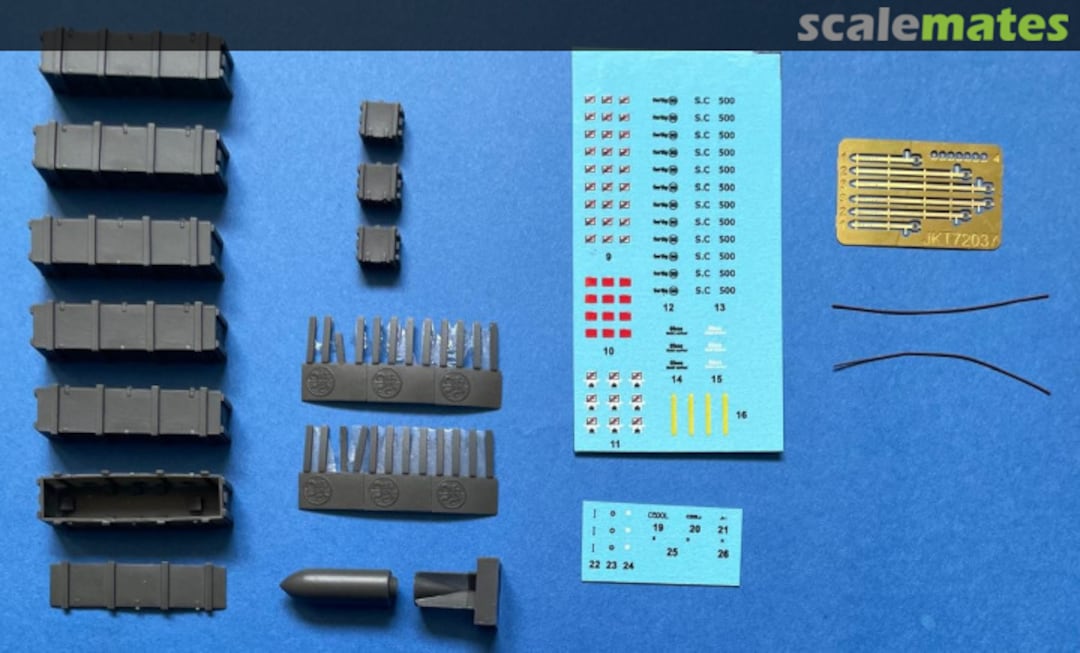 Contents German WWII Luftwaffe SC 500 bomb crates with SC 500 bomb JKT 72041 JK Resin