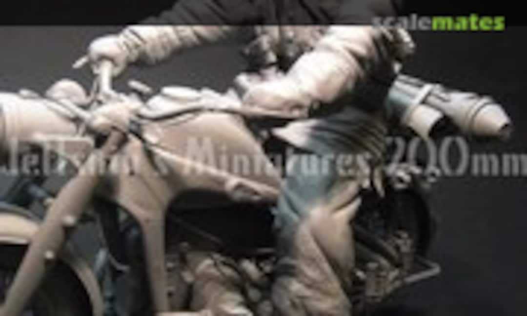 200mm WWII Waffen SS Motorcycle (Zundapp KS750) Rider 1943-44 (Jeffshiu's Miniatures JS200016)