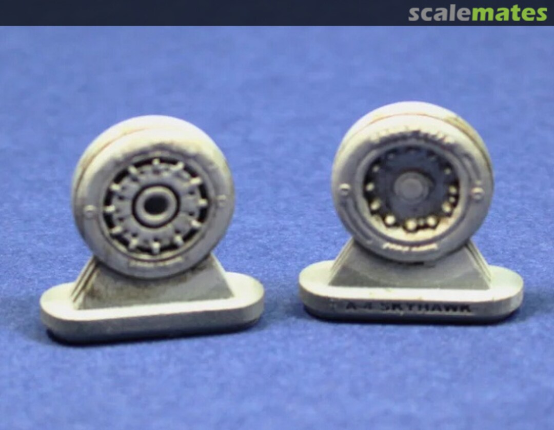 Boxart A-4 Skyhawk main wheels (smooth tread) 48134 Phase Hangar Resin Boxart A-4 Skyhawk main wheels (smooth tread) 48134 Phase Hangar Resin