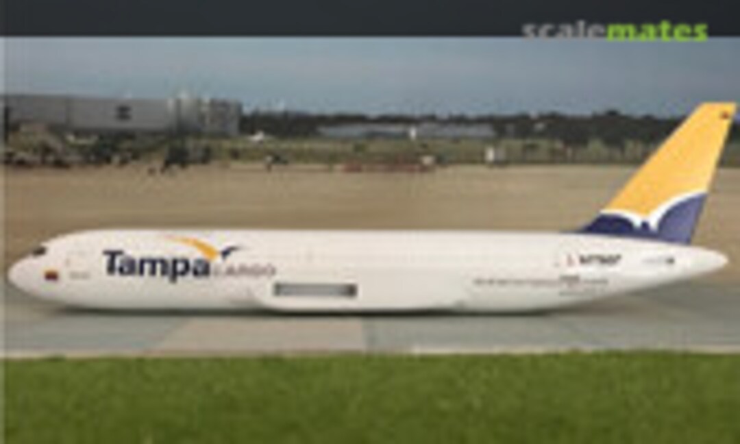 1:144 Tampa Cargo B767-200 (Authentic-Airliner-Decals Tampa 767-200) Tampa 767-200