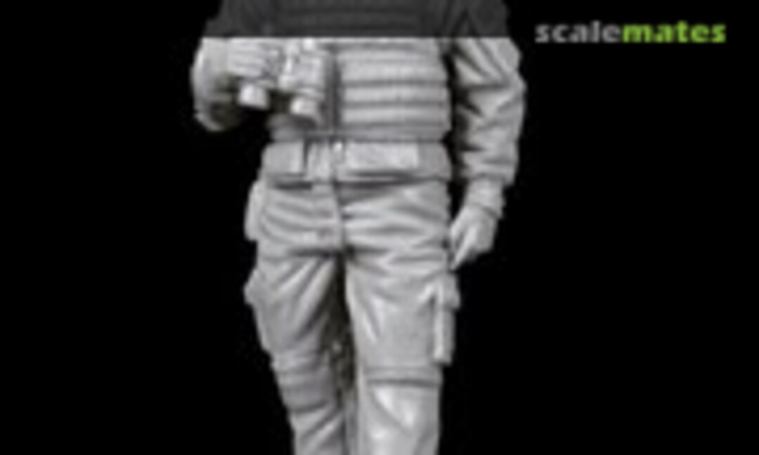 1:35 French modern tank crew N°2 (Black Dog F35177) F35177